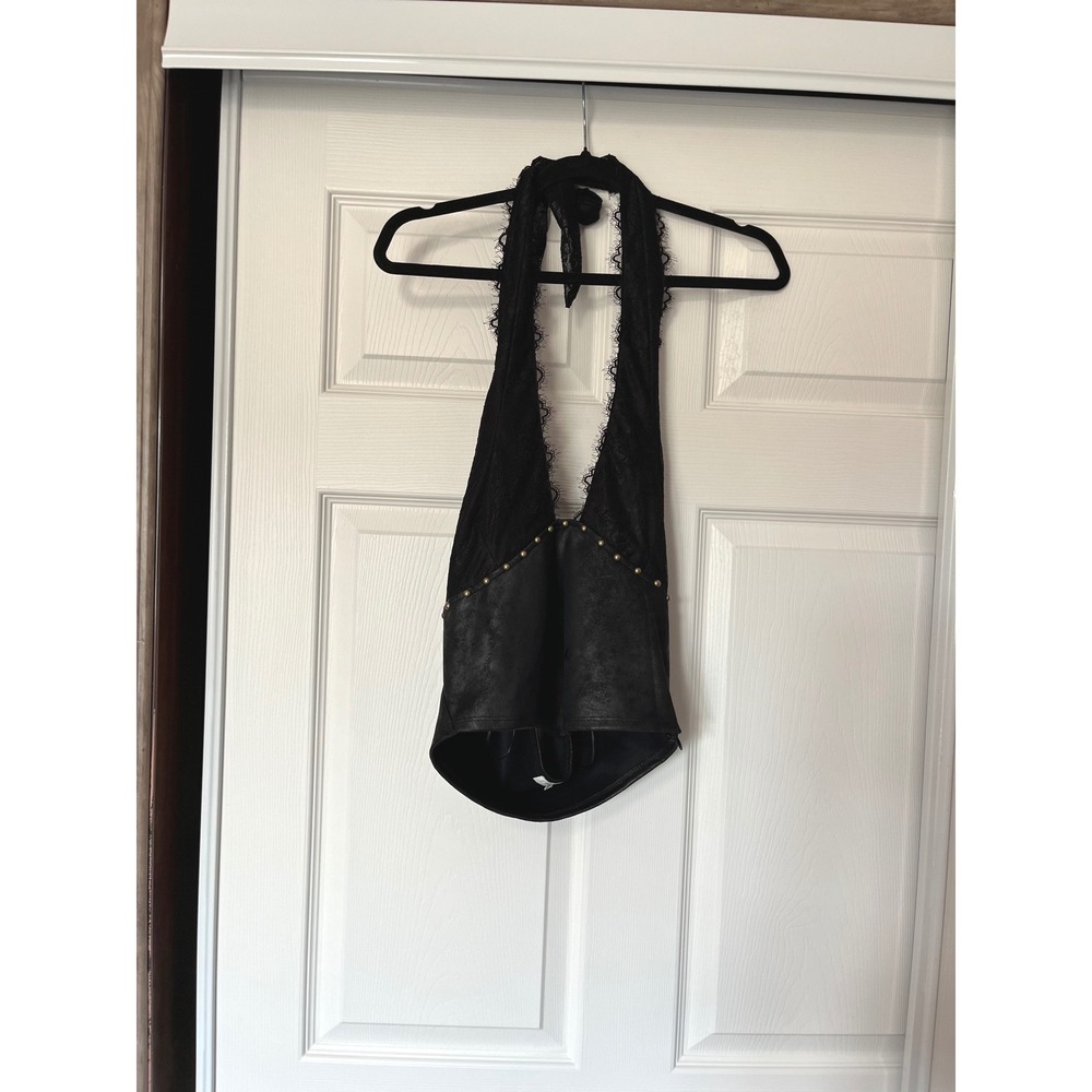 Bear Dance Womens Black Faux Leather Lace Halter Top Studded Handkerchief  L